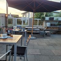 Nochmal Aussenbereich, andere Ansicht at Natuurlijk in Egmond Aan Zee