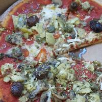 pizza capricciosa at Bella&Brava in Venice