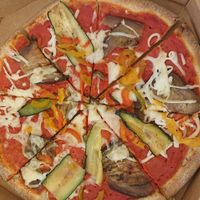 Pizza Vegetariana at Bella&Brava in Venice