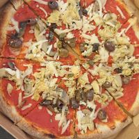 Pizza Capricciosa at Bella&Brava in Venice