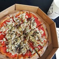 🍕💚 at Bella&Brava in Venice