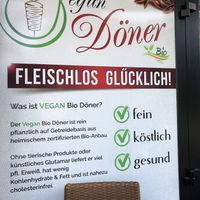 Schon am Schaufenster angeschrieben 👍🏻 at Rosin's Imbiss in Lindau