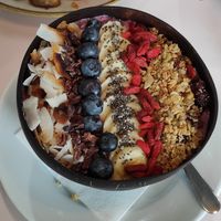 Smoothie bowl at Hula Juice Cafe in Edinburgh