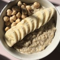 vegan Porridge with PB at Hula Juice Cafe in Edinburgh