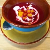 Beetroot and carrot soup with vegan youghurt at Cactus in Palamos