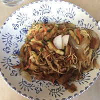 Wok with tofu and veggies at Cactus in Palamos