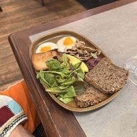 ,,eggs" with ,,Bacon" at The Sister in Brussels