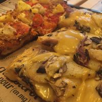 Wow at Hank Vegan Pizza in Paris