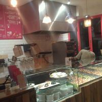 Hank Pizza  at Hank Vegan Pizza in Paris