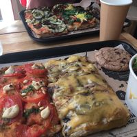 So good! at Hank Vegan Pizza in Paris