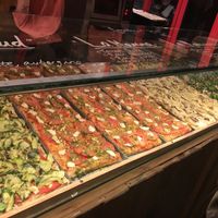 Sight for sore eyes at Hank Vegan Pizza in Paris