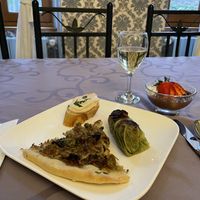   at Le Cheval Blanc  in Saint-antonin-noble-val