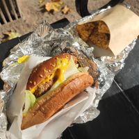 Cheese burger and nuggets at Hood - Konyushennaya in St Petersburg