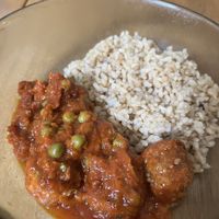 Albóndigas de soja con arroz.   at Natu in Santander