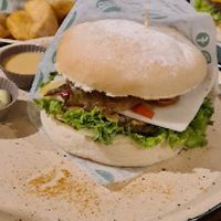  at Burger Green  in Pereira