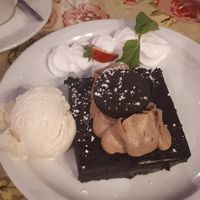 Vegan brownie with vegan ice cream at Ransoms Tearooms and Restaurant in Jersey