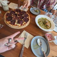 vegan pepperoni pizza & spinach curry at Slunch Factory - 슬런치 팩토리 in Seoul