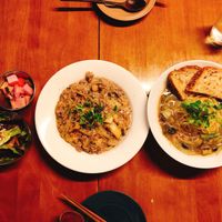 Late night dinner at Slunch Factory - 슬런치 팩토리 in Seoul