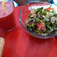 Salad and watermelon juice at El Arbolito in Cordoba