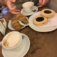 Croissants & Florentine Cookie  at Pasticceria Ponte delle Paste in Venice
