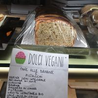 Banana and pistachio bread at Pasticceria Ponte delle Paste in Venice