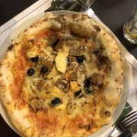 Pizza Capricosa vegan  at Origano Campo de' Fiori in Rome