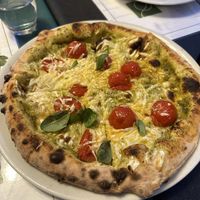 Pesto pizza  at Origano Campo de' Fiori in Rome