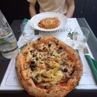 Pizza capricciosa at Origano Campo de' Fiori in Rome