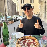 Pizza w vegan cheese and pepperoni   at Origano Campo de' Fiori in Rome