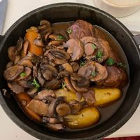 coq au vin at Delice & Sarrasin in New York City
