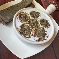 ESCARGOT - Vegan snails (oyster mushrooms) in garlic butter (coconut based) - GF & SF #Veganuary at Delice & Sarrasin in New York City