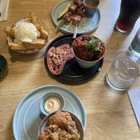 cauliflower wings, ‚meat balls‘, tofu skewers & chips   at The Allotment in Manchester