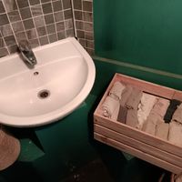 I always appreciate when places have non disposable solutions, like reusable towels at Joy Healthyfood in Montpellier