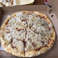 Margarita vegan pizza at The Veggie Chippy in Birmingham