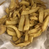Sweaty chips which were sat for 20 minutes before we were given our whole order  at The Veggie Chippy in Birmingham