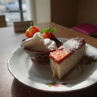 dessert at ATAYA in Berlin