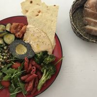 Hummus plate at ATAYA in Berlin