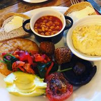 Vegan brunch 🌱 at The Cosy Club in Bath