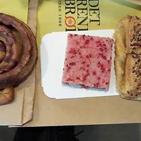 Chocolate pastry, raspberry slice and Danish pastry at Det Rene Brød - Kronprinsessegade in Copenhagen