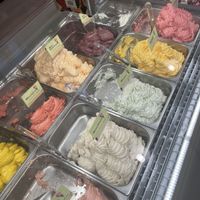 Options  at Manna Gelats in Barcelona