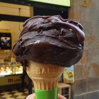 Dark chocolate ice cream (vegan) at Manna Gelats in Barcelona