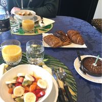 Vegan breakfast (and a little birthday cake for me! ☺️) at Velona's Jungle Luxury Suites in Florence