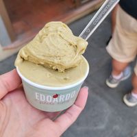 Small pistachio (3 euro) at Edoardo - Piazza del Duomo in Florence