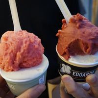 Vegan almond with strawberry and cherry at Edoardo - Piazza del Duomo in Florence