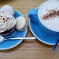 Breakfast at Cloud Cakes - Mandar in Paris