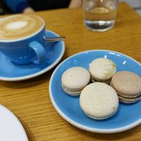 Macarons at Cloud Cakes - Mandar in Paris
