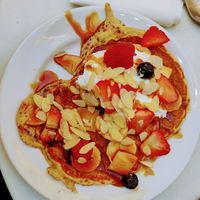 Caramel pancakes. at Cloud Cakes - Mandar in Paris