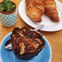 Banana bread muffin and croissants at Cloud Cakes - Mandar in Paris
