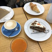   at Cloud Cakes - Mandar in Paris