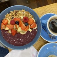 açaí bowl  at Cloud Cakes - Mandar in Paris